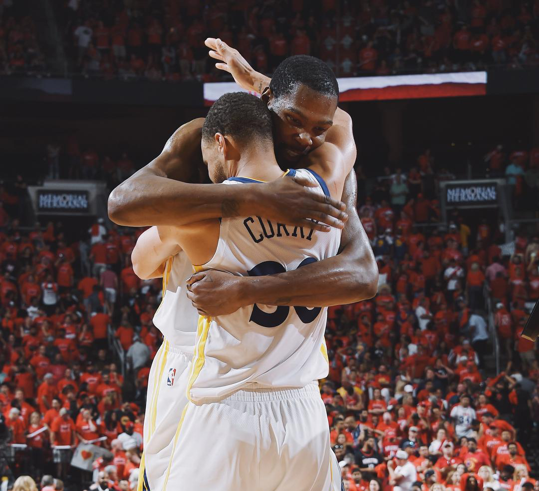 开云体育app-包含焦点大战：美洲杯上演巅峰碰撞的词条