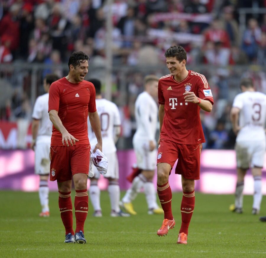 拜仁横扫中国，戈麦斯扛起全队