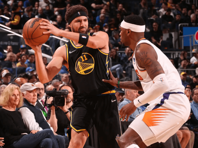 吉林队力克青岛队,保罗点燃赛场 吉林队力克青岛队,保罗点燃赛场