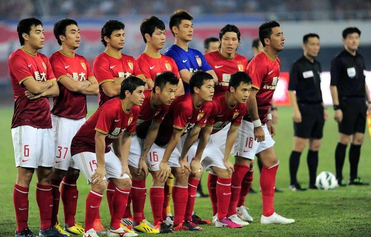 韩国队横扫日本队,郑思维刷新纪录 韩国队横扫日本队,郑思维刷新纪录