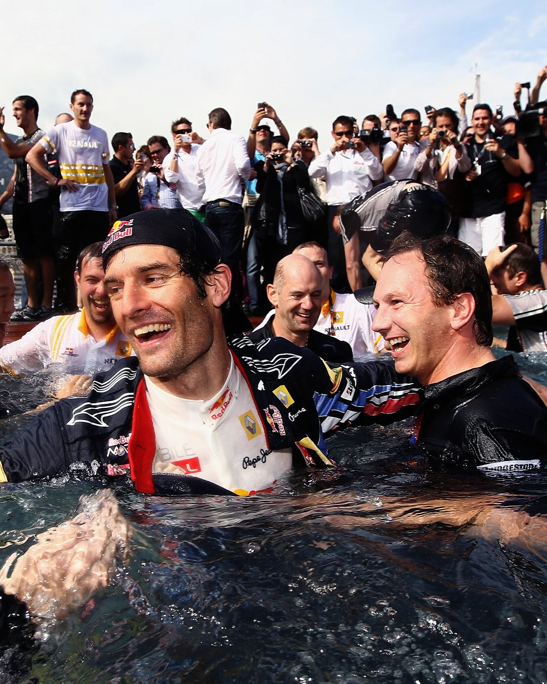 红牛二队绝杀阿斯顿马丁，勒克莱尔点燃赛场