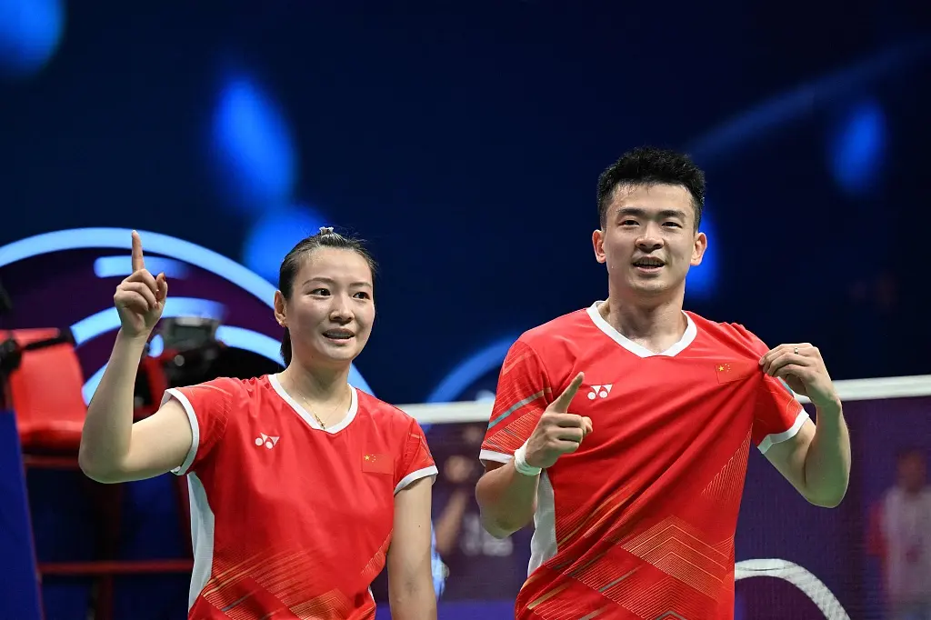 丹麦队碾压日本队，郑思维惊艳四座