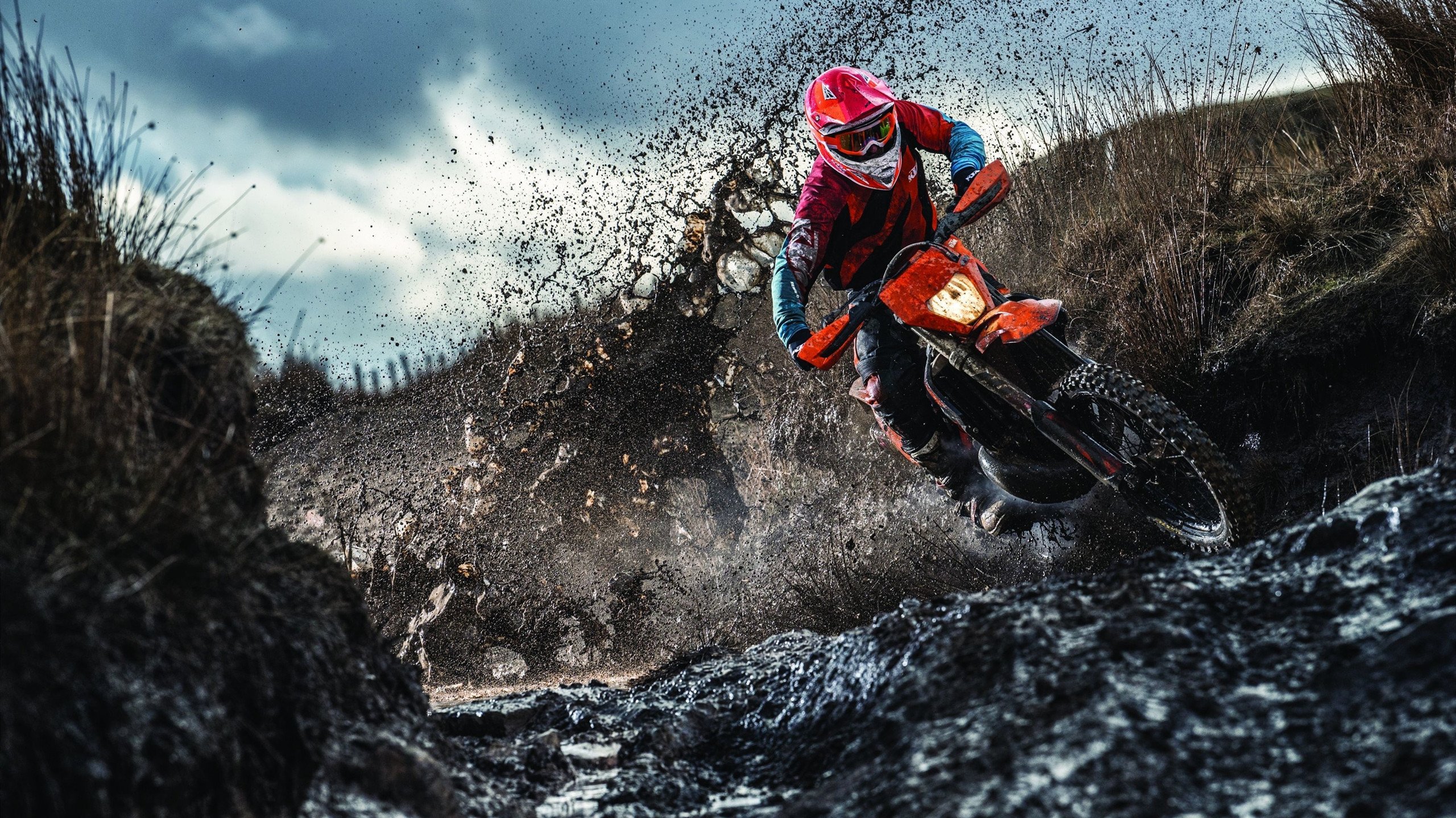 当桑巴闪过狮吼,内马尔伪命题爆发,塞内加尔如何在一场穿越时空的争冠战中让里昂哑火