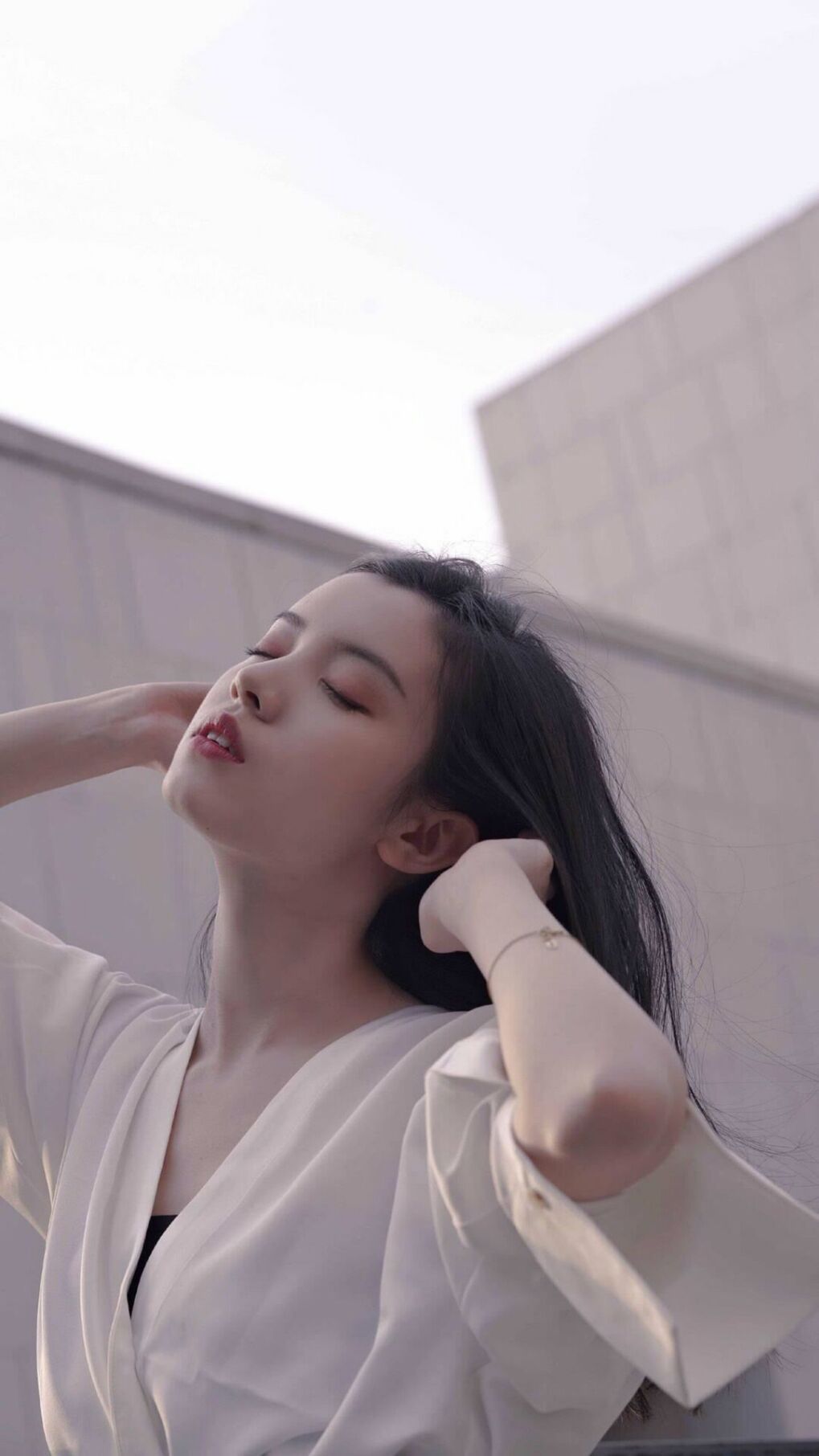 跨界双城记，新疆钢铁防线映照利拉德诺坎普神迹